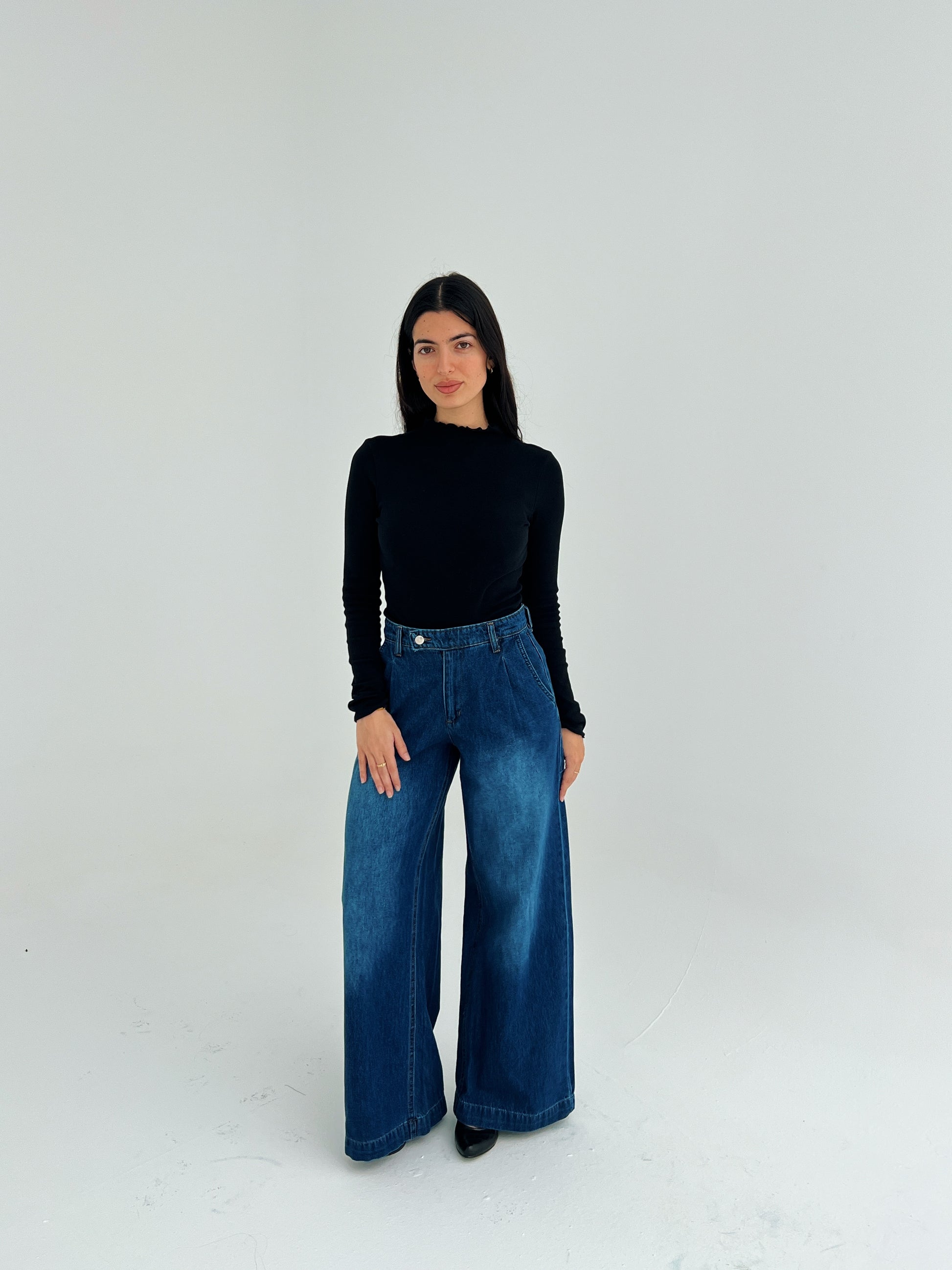 The Side Button Denim - True Blue