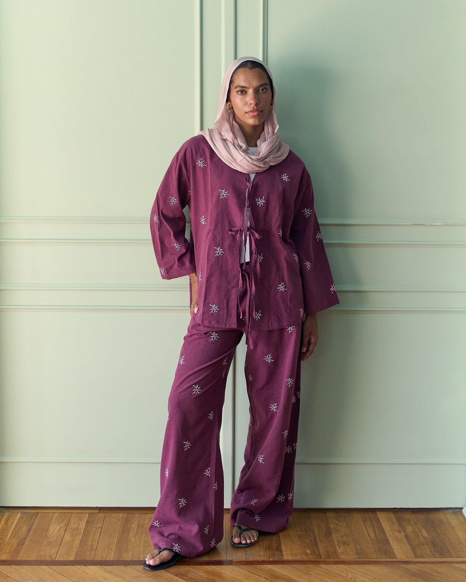 The Embroidered Linen Set - Burgundy