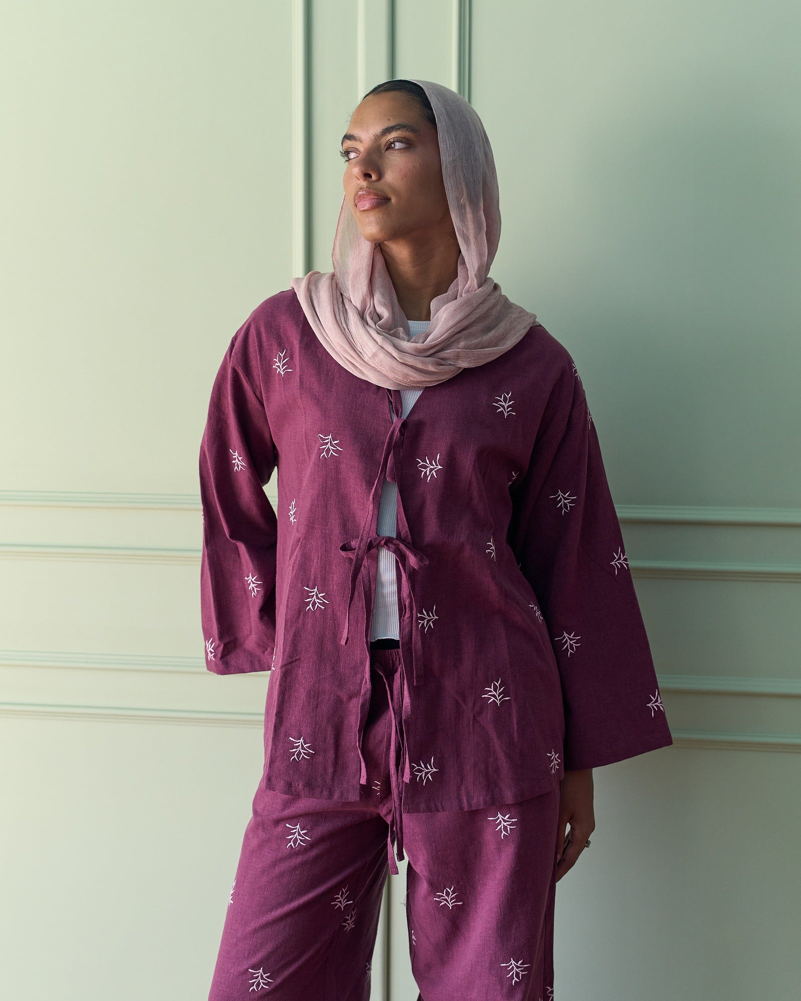 The Embroidered Linen Set - Burgundy