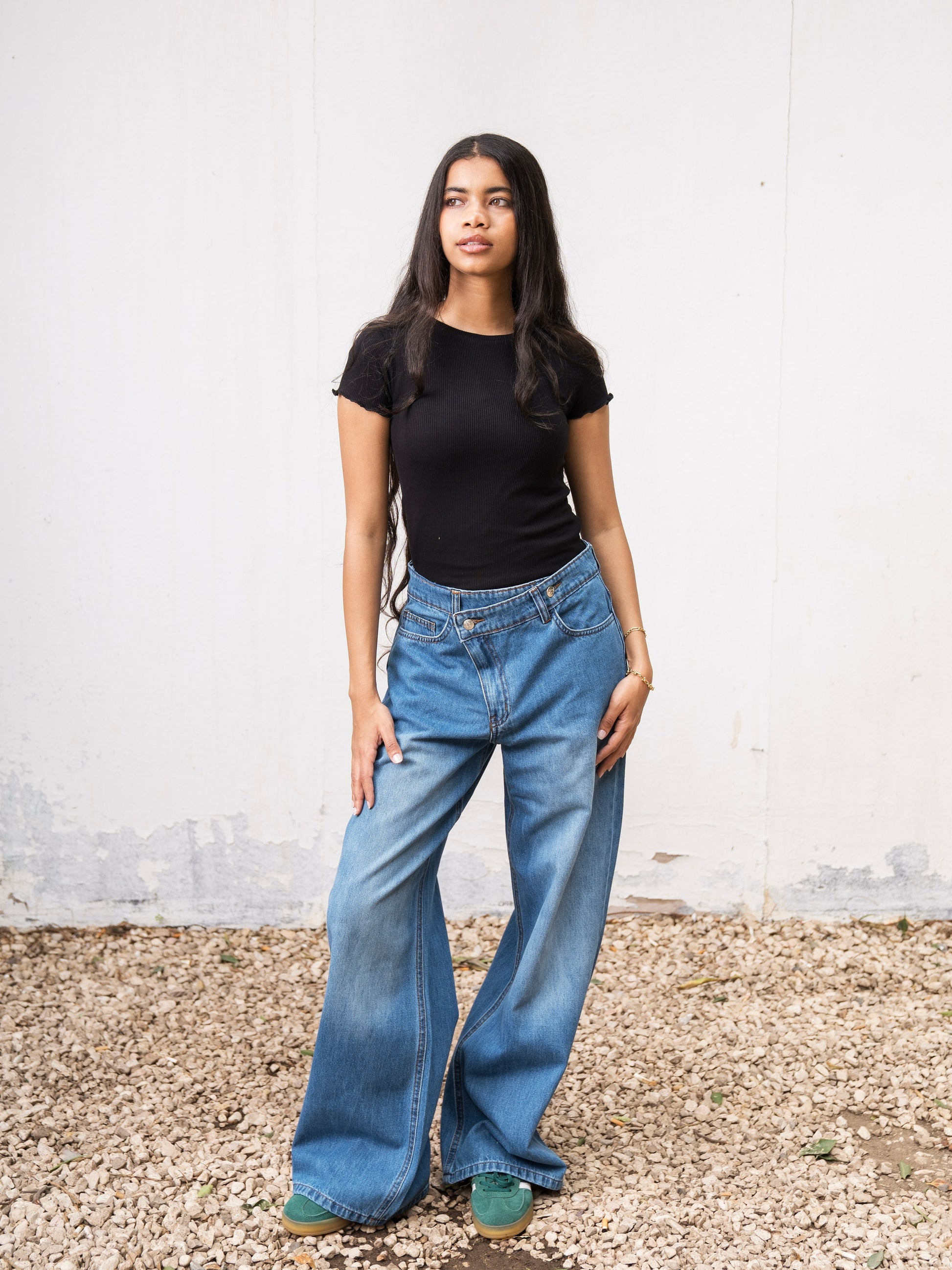 The Cross Button Denim - True Blue