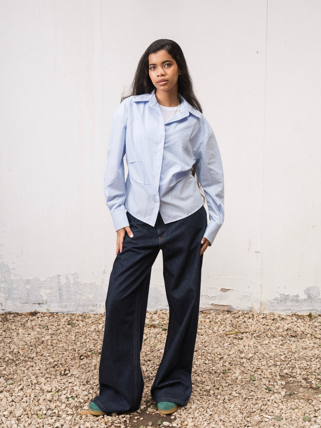 The Side Pleat Shirt - Blue