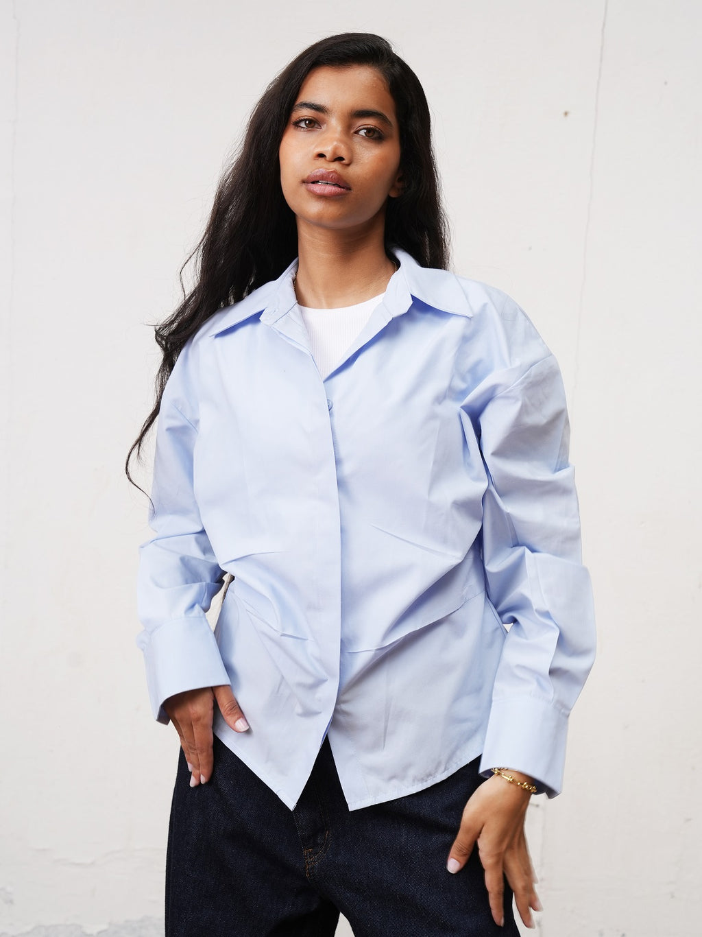 The Side Pleat Shirt - Blue