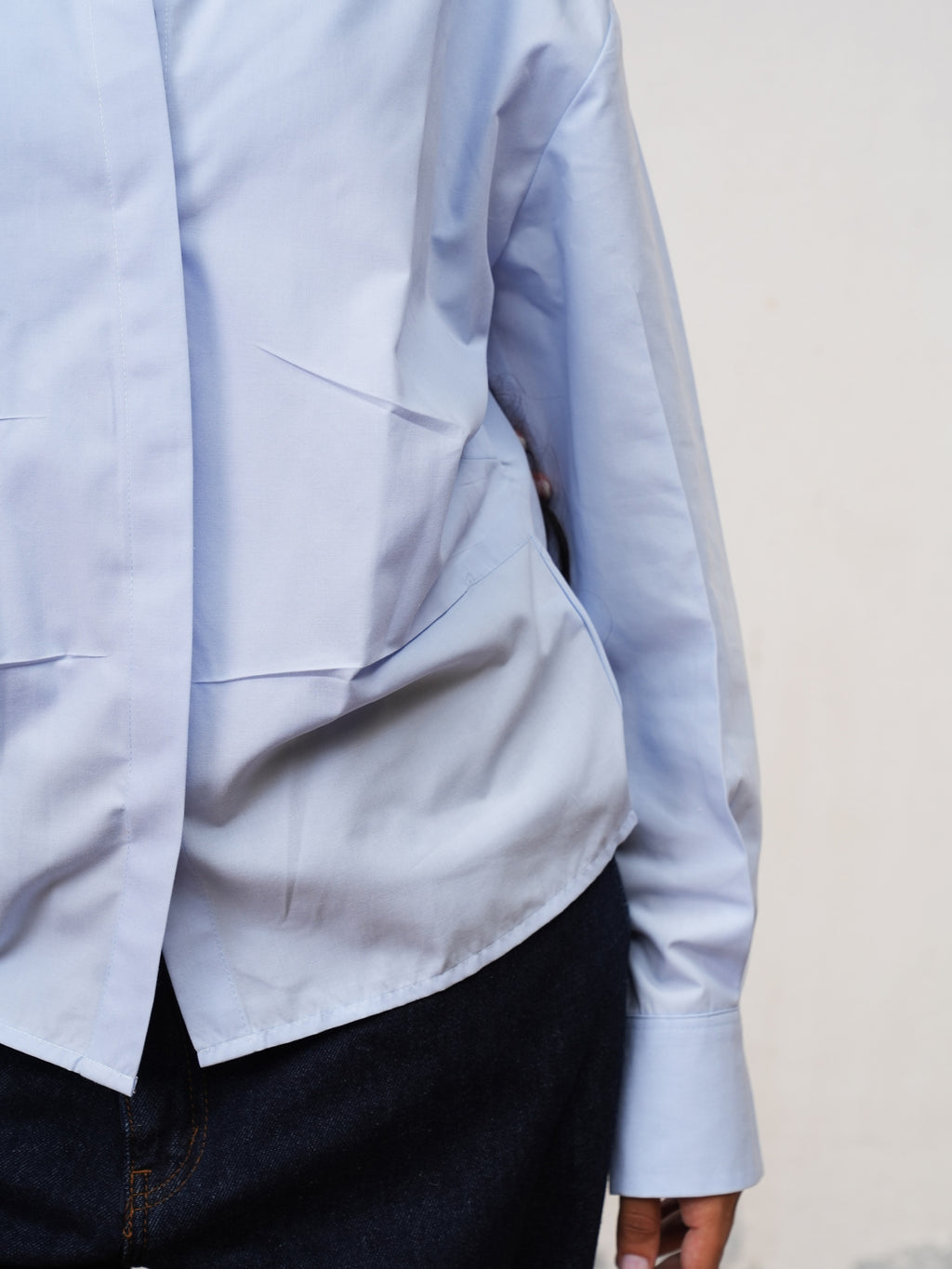 The Side Pleat Shirt - Blue