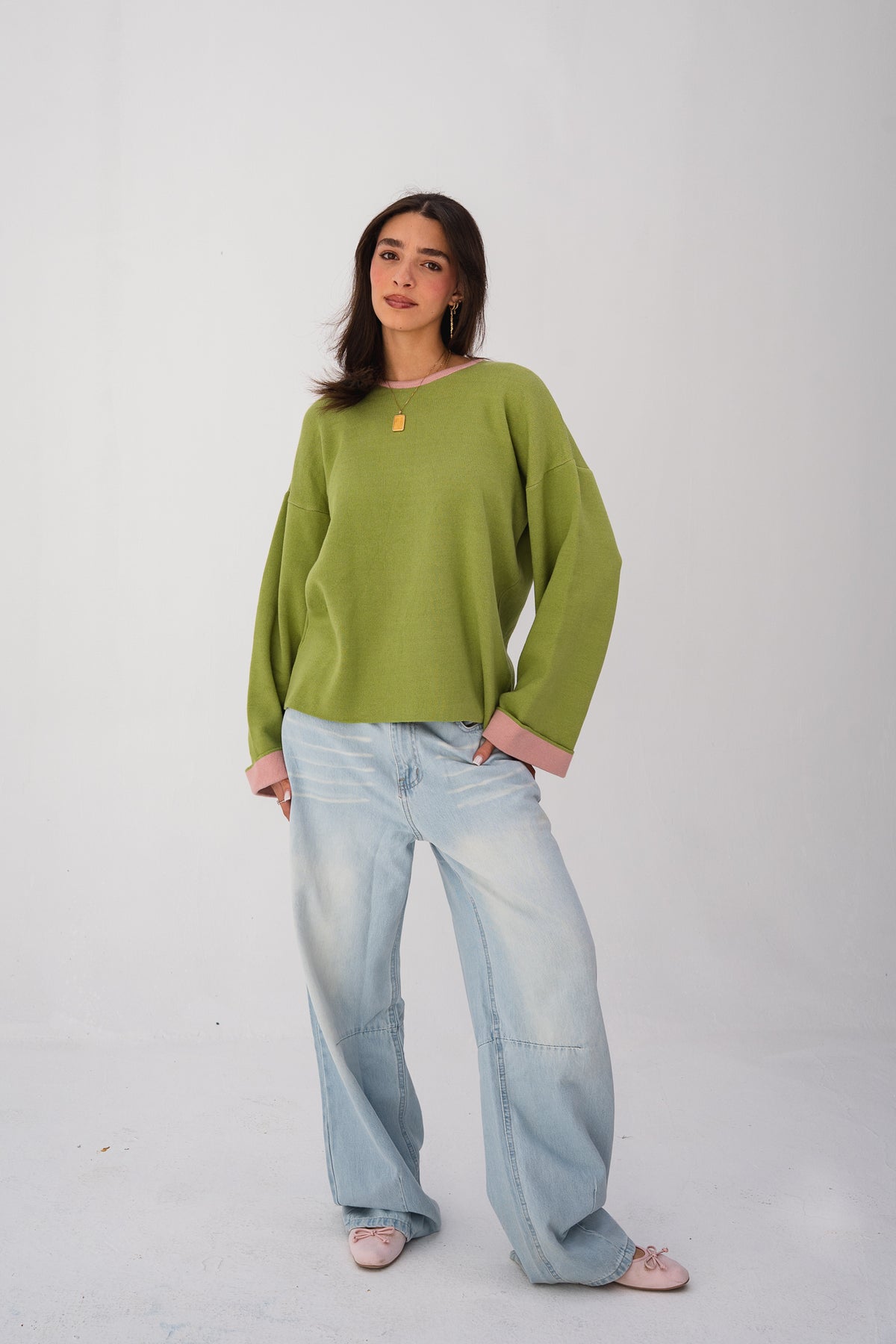 Contrast-Trim Knit Sweater - Olive Green