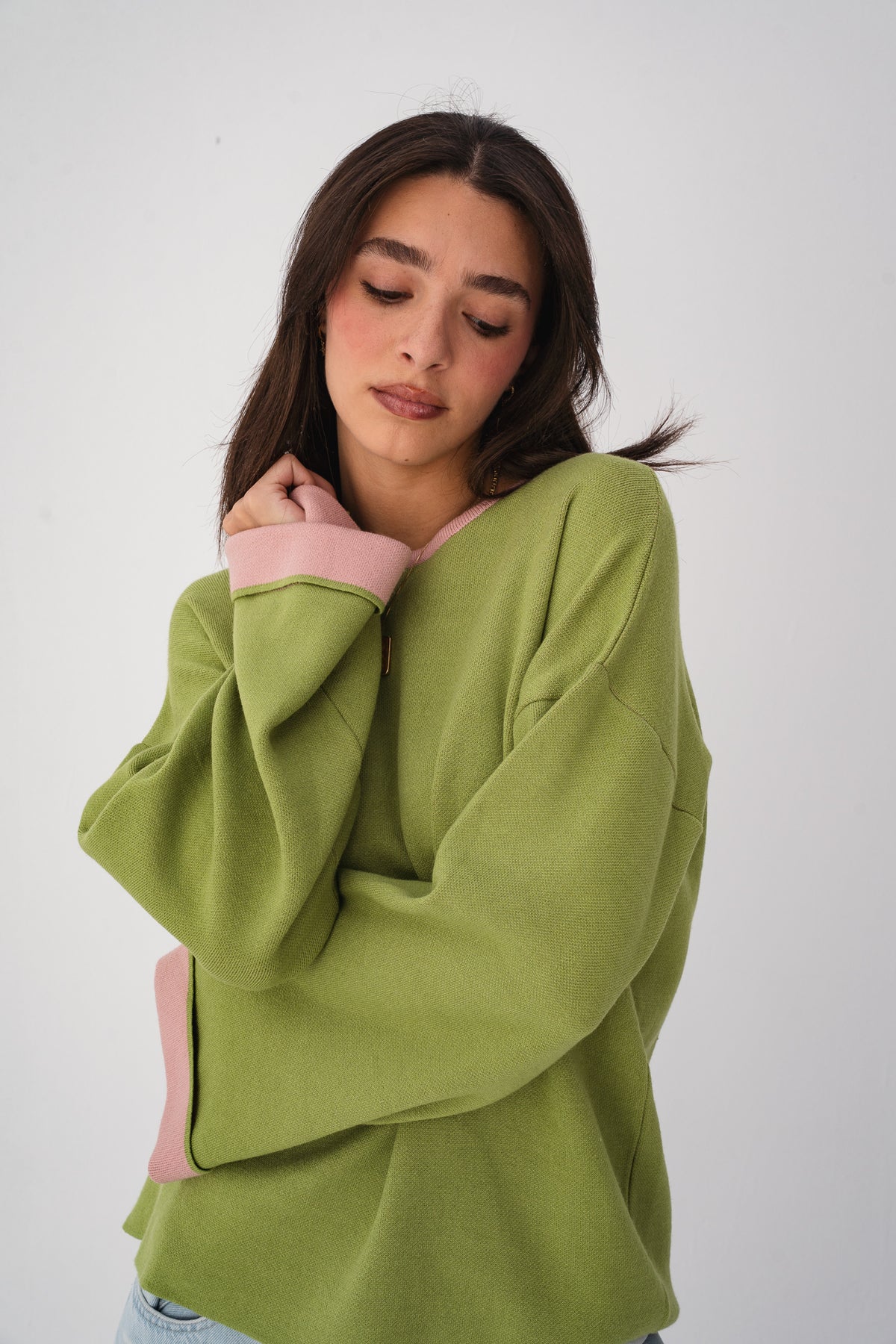 Contrast-Trim Knit Sweater - Olive Green