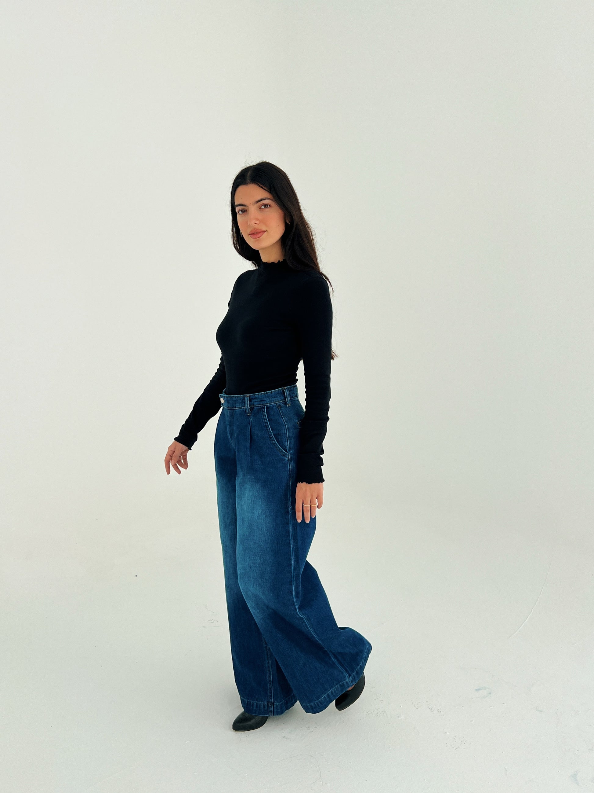 The Side Button Denim - True Blue