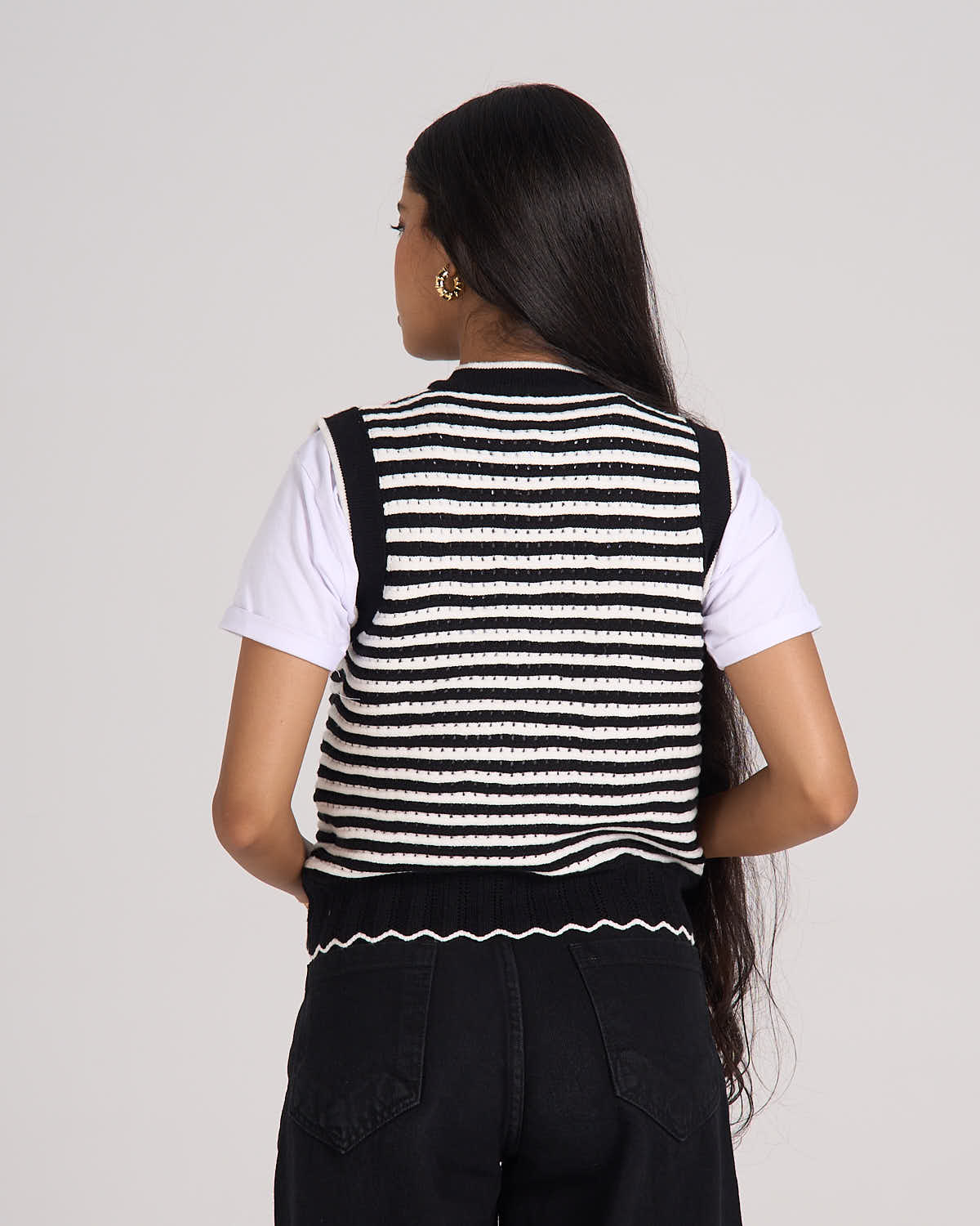⁠Knitted Vest - Black