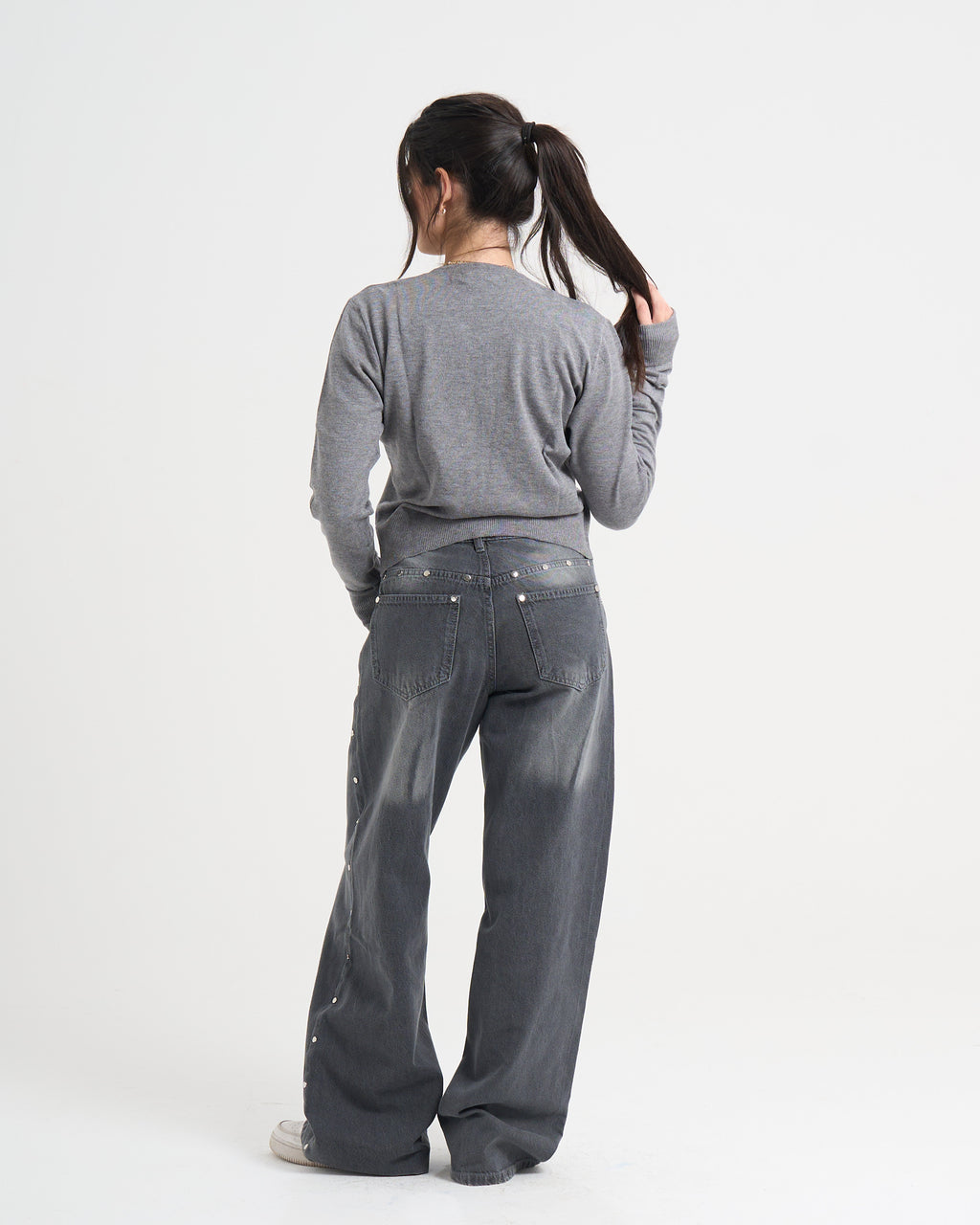 The Studded Denim Pants - Grey