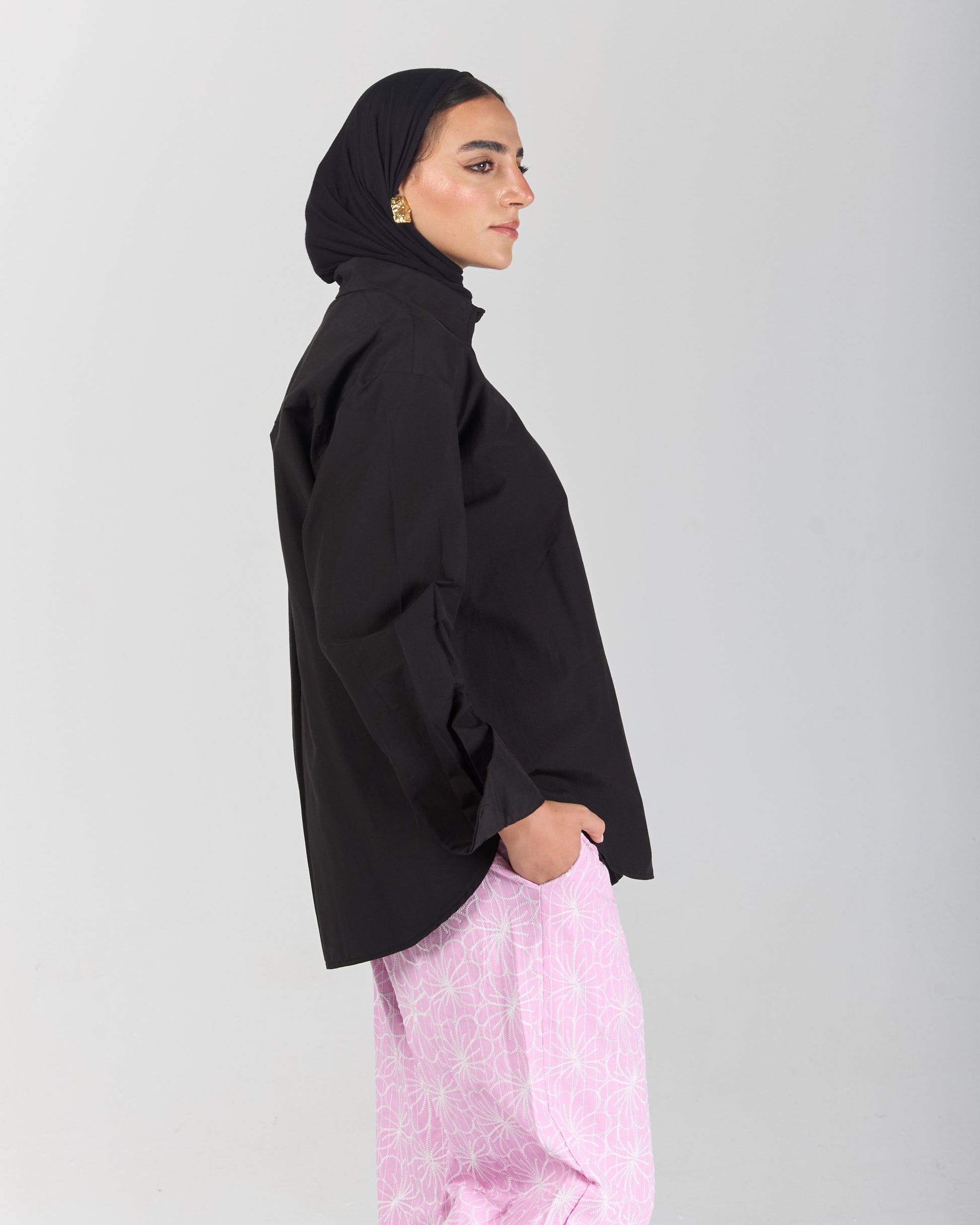 The Basic Shirt - Black