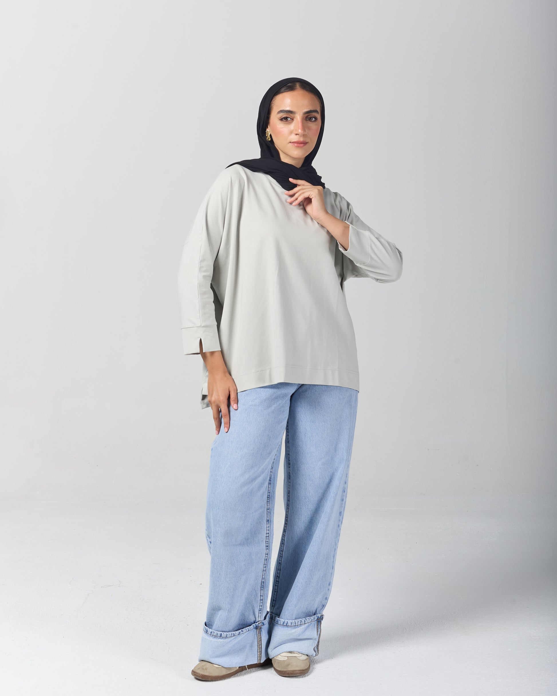 The Basic Tee - Grey