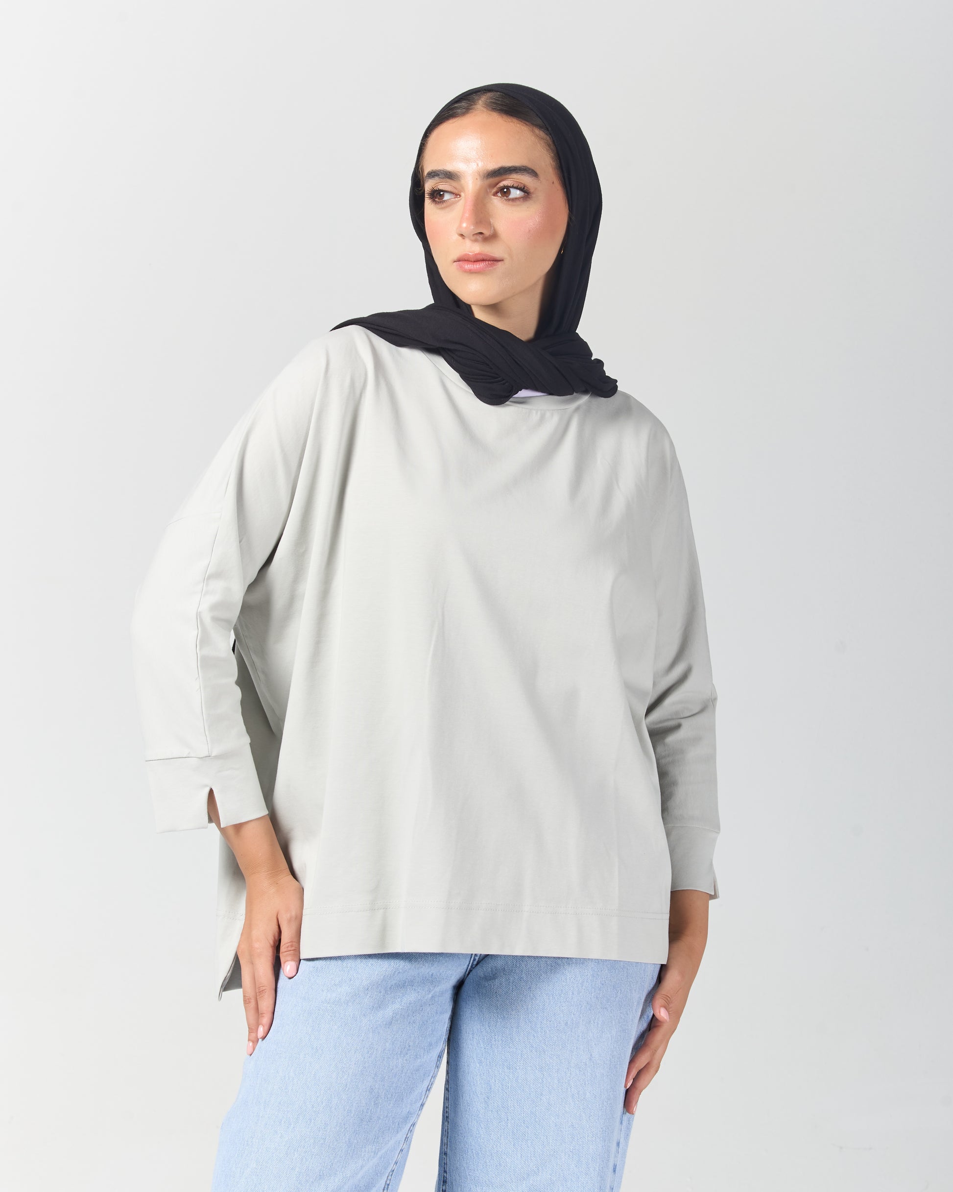 The Basic Tee - Grey