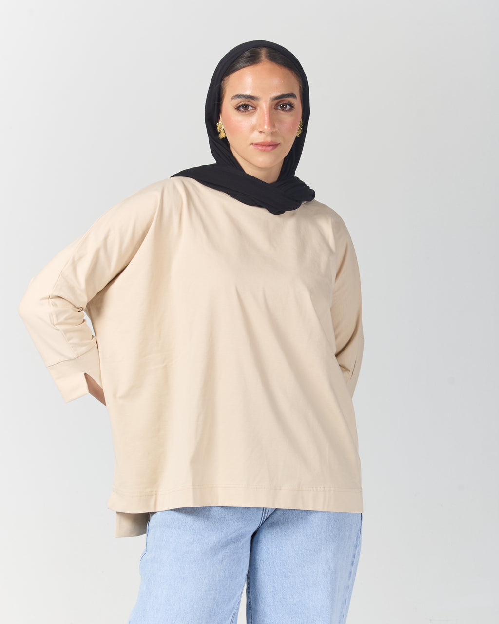 The Basic Tee - Beige