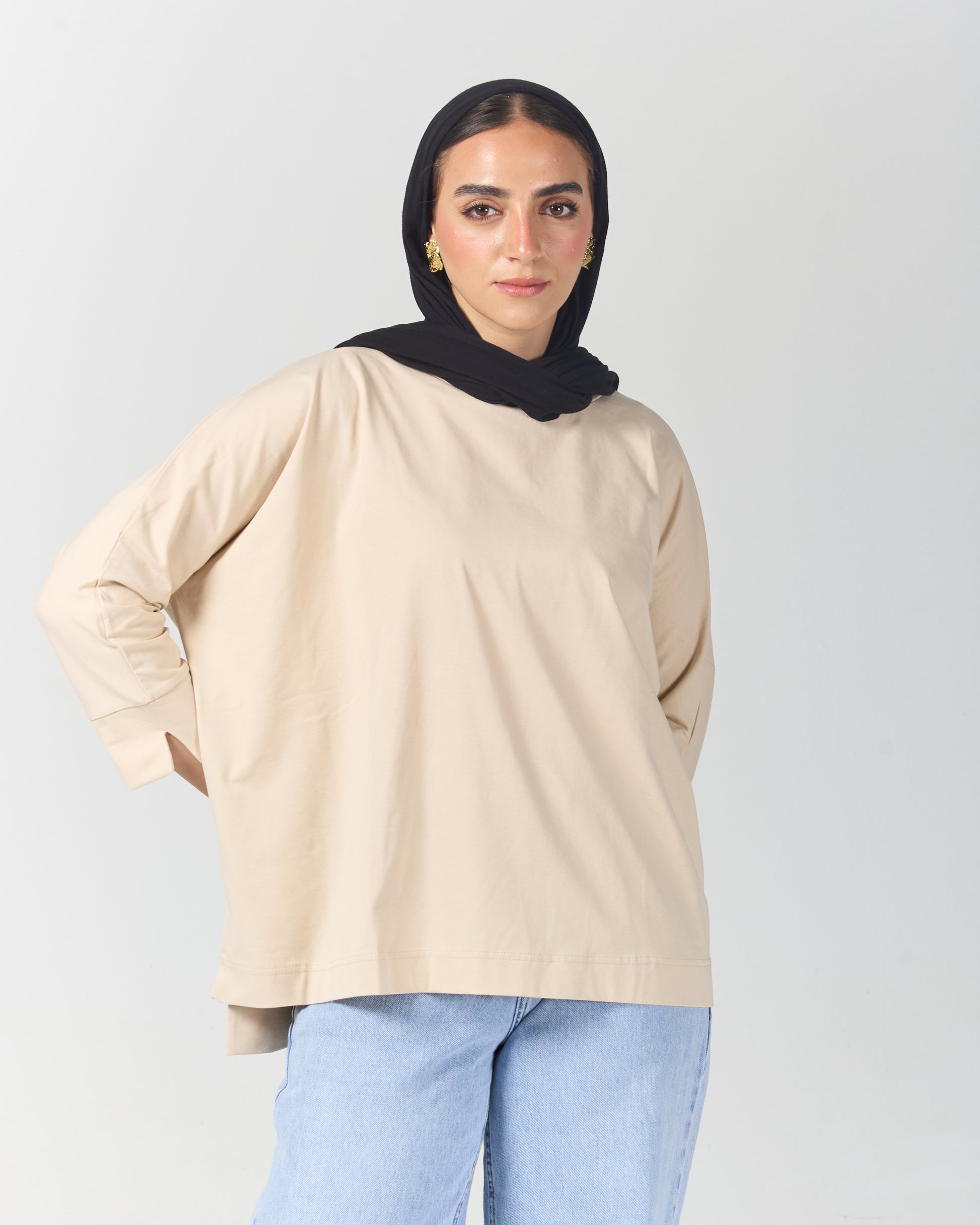 The Basic Tee - Beige