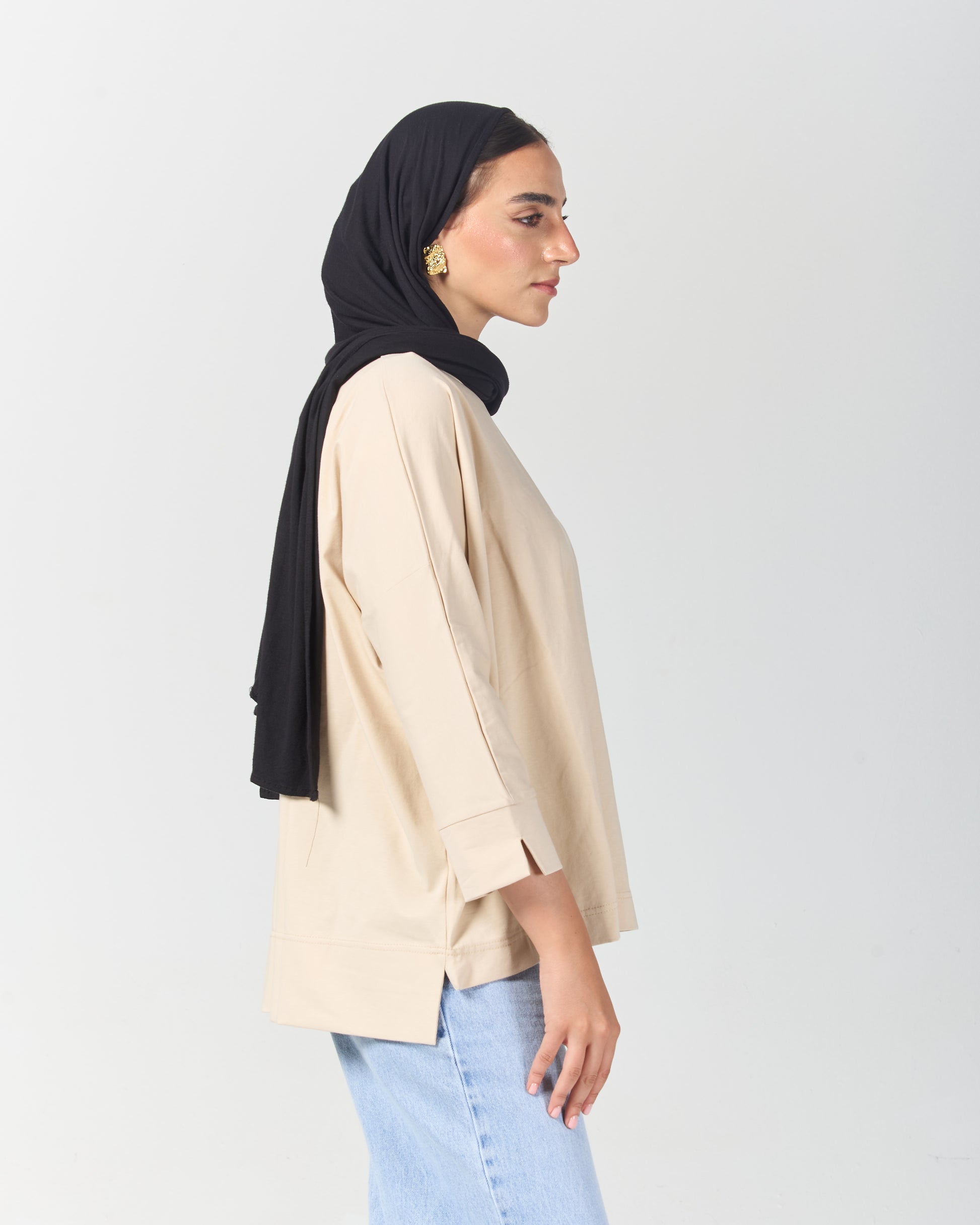 The Basic Tee - Beige